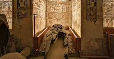 Aprenda mais sobre ritos fúnebres egípicios